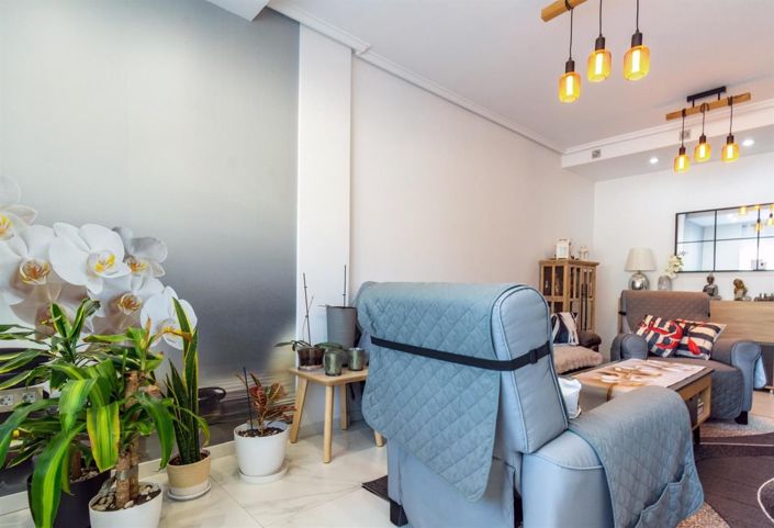 Image No.9-2 Bed House for sale