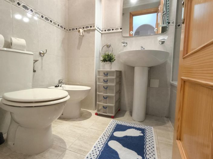 Image No.13-2 Bed Apartment for sale