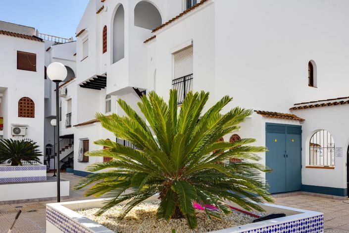 Image No.30-2 Bed Bungalow for sale