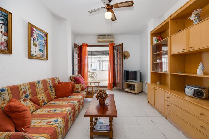 Image No.6-2 Bed Bungalow for sale