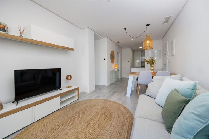 Image No.15-2 Bed Bungalow for sale