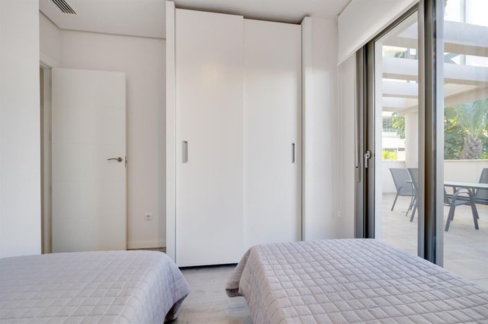 Image No.40-2 Bed Bungalow for sale