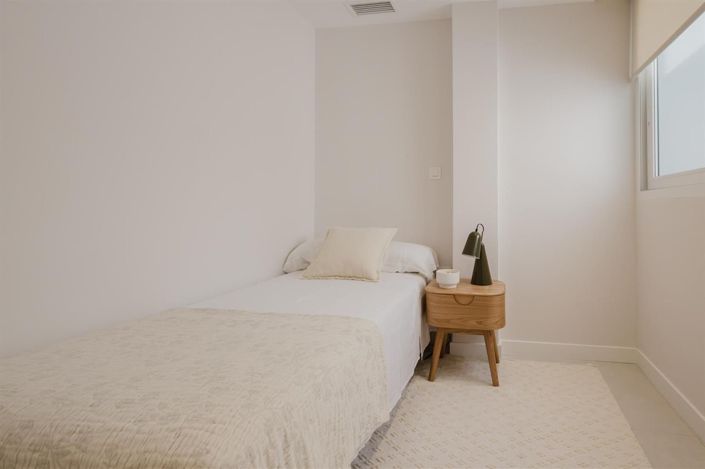 Image No.22-3 Bed Apartment for sale