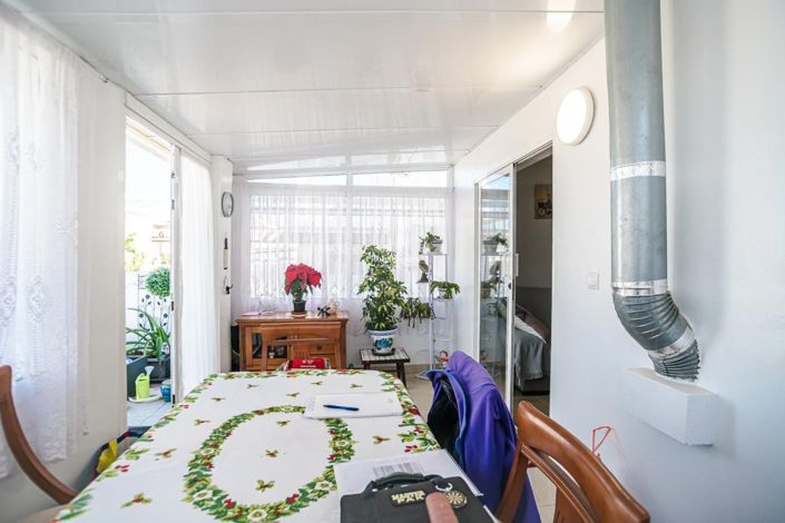 Image No.6-3 Bed House for sale