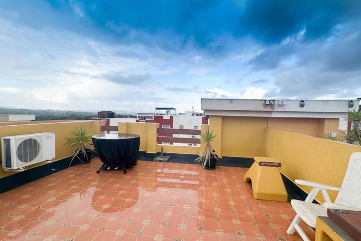 Image No.21-2 Bed Bungalow for sale