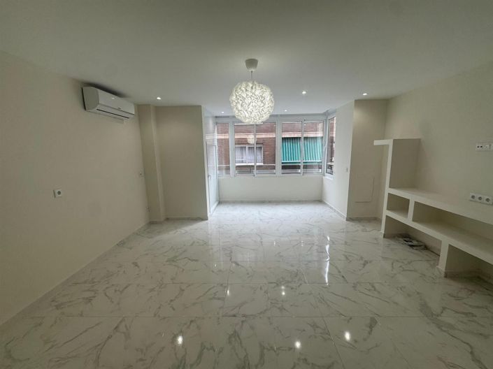 Image No.3-Appartement de 3 chambres à vendre à Torrevieja