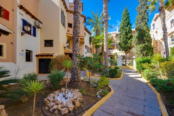 Image No.32-Appartement de 2 chambres à vendre à Torrevieja