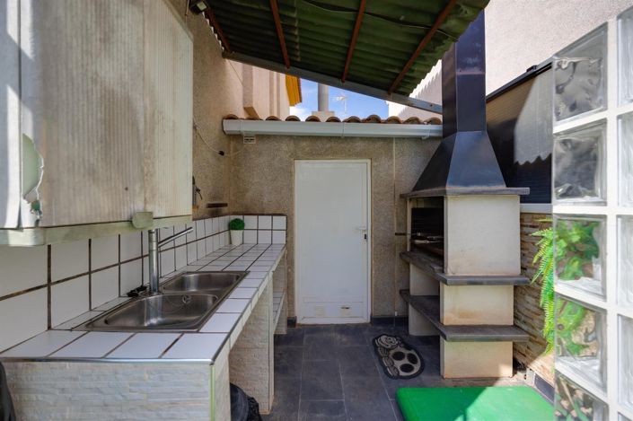 Image No.12-3 Bed Villa for sale