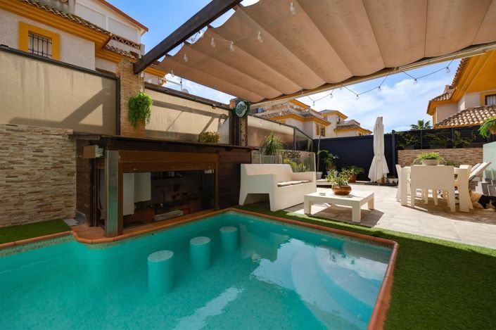 Image No.5-3 Bed Villa for sale