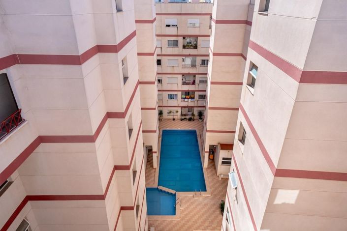 Image No.10-Appartement de 2 chambres à vendre à Torrevieja