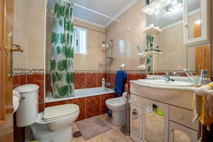 Image No.7-Appartement de 2 chambres à vendre à Torrevieja