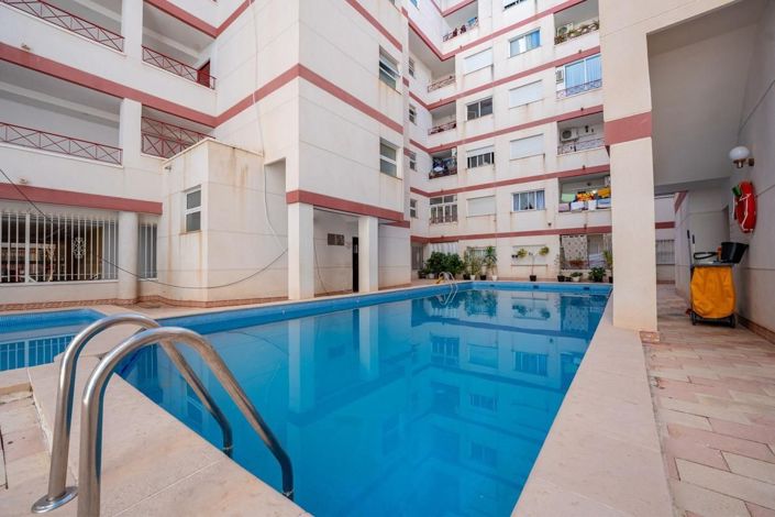 Image No.8-Appartement de 2 chambres à vendre à Torrevieja