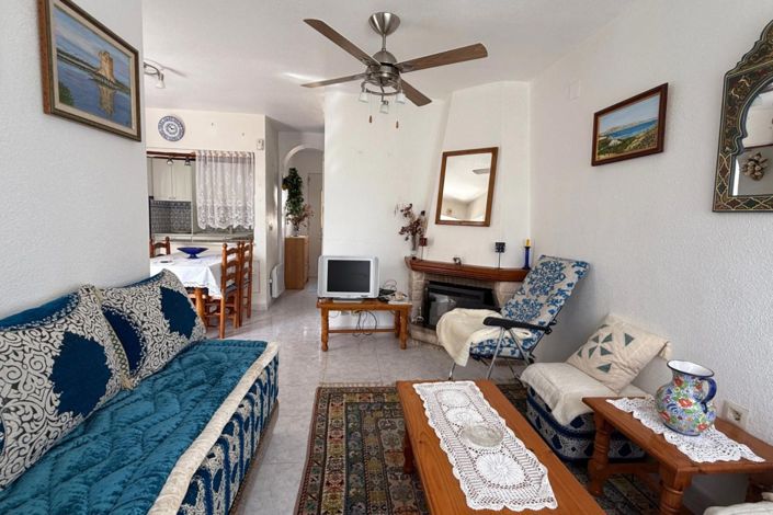 Image No.18-2 Bed House for sale