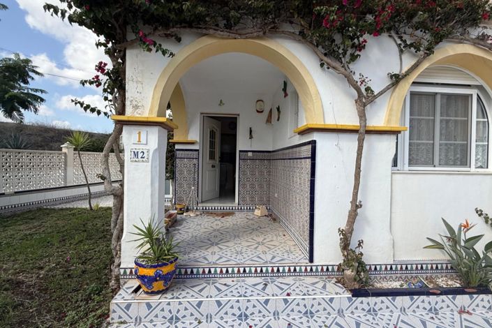 Image No.2-2 Bed House for sale