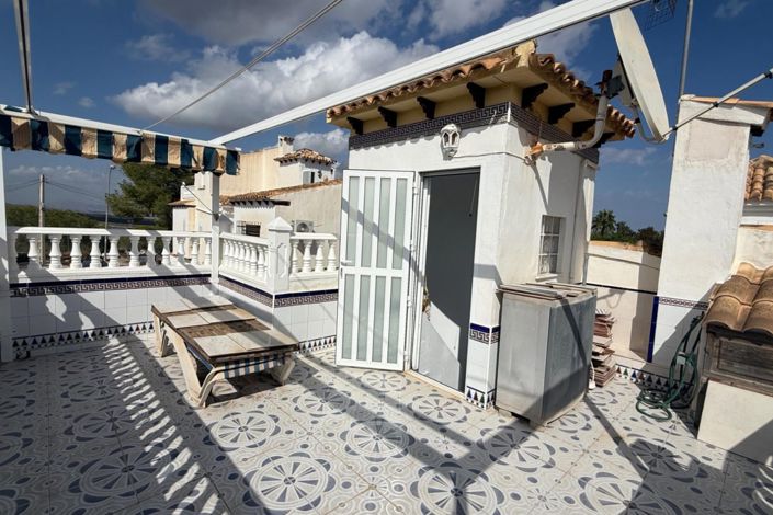 Image No.34-2 Bed House for sale