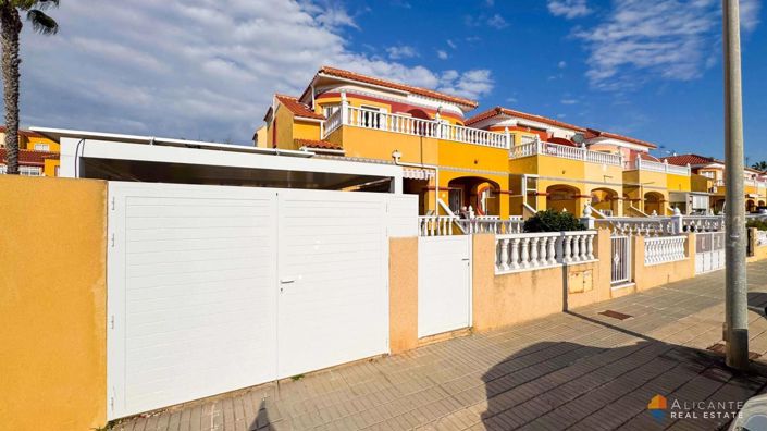 Image No.37-2 Bed House for sale