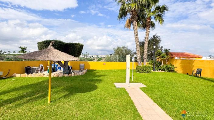 Image No.41-2 Bed House for sale