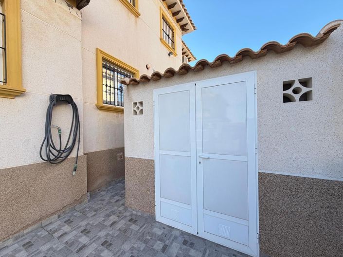 Image No.9-House for sale