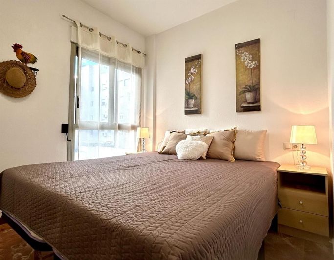 Image No.12-3 Bed Apartment for sale