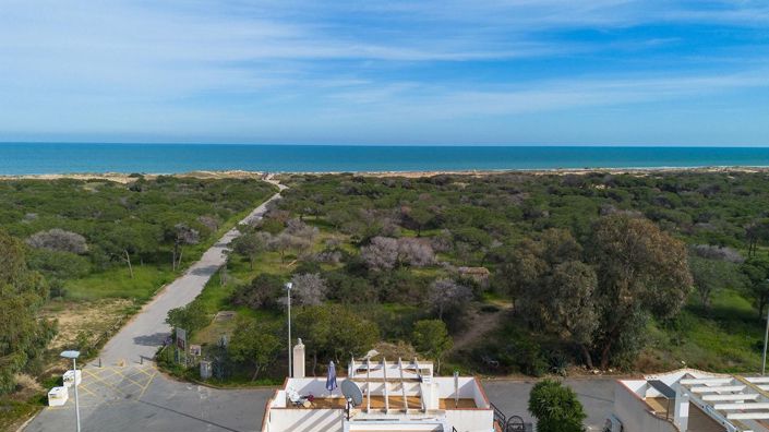 Image No.2-Villa de 4 chambres à vendre à Guardamar del Segura