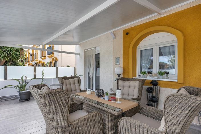 Image No.5-Villa de 4 chambres à vendre à Guardamar del Segura