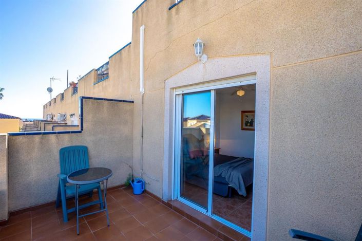 Image No.18-3 Bed House for sale