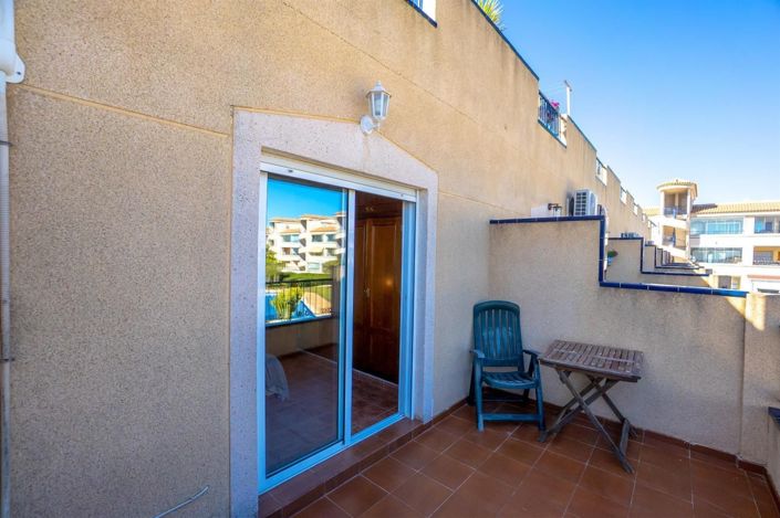 Image No.19-3 Bed House for sale