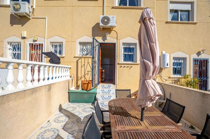 Image No.28-3 Bed House for sale