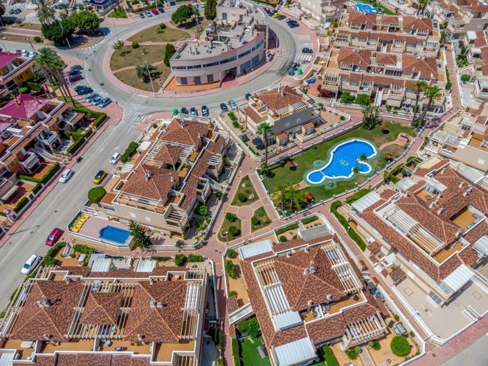 Image No.37-2 Bed Bungalow for sale