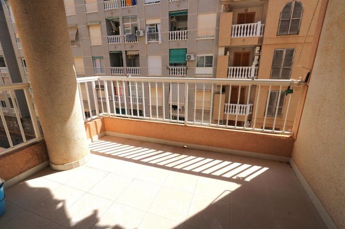 Image No.7-Appartement de 2 chambres à vendre à Torrevieja
