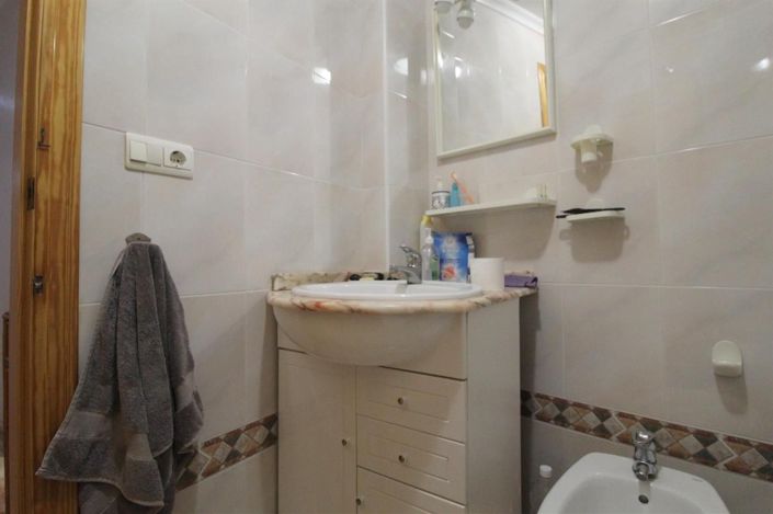 Image No.11-2 Bed Apartment for sale