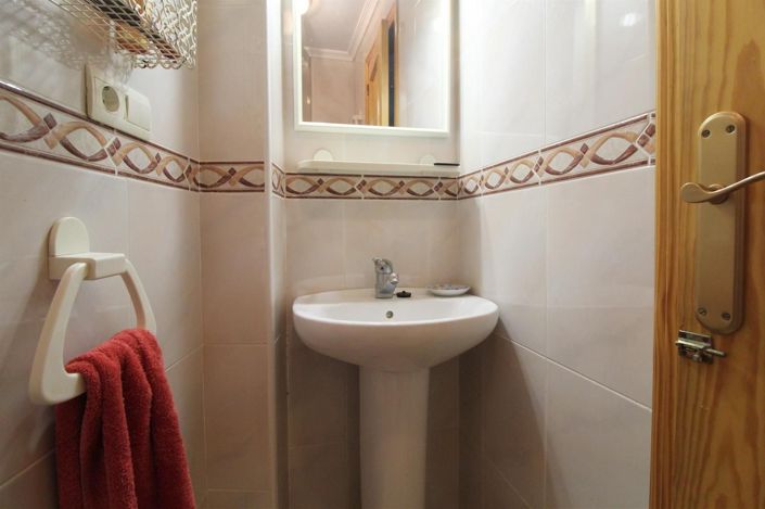 Image No.14-2 Bed Apartment for sale