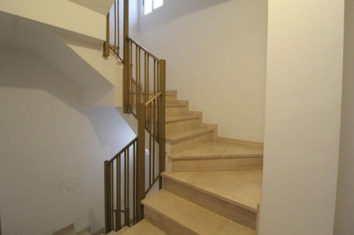 Image No.28-2 Bed Apartment for sale