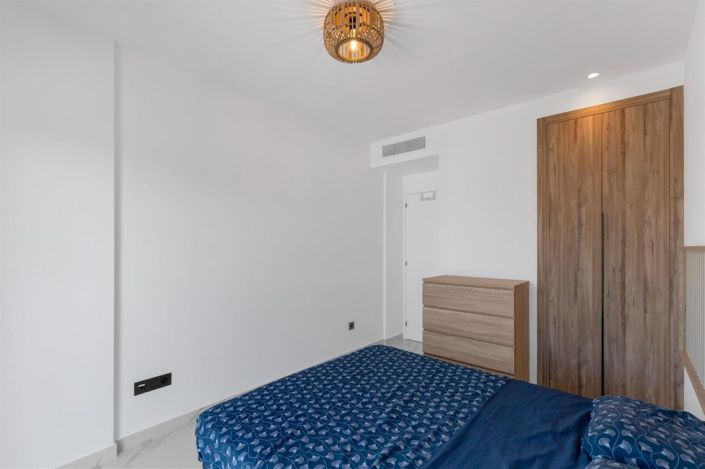 Image No.27-2 Bed Apartment for sale