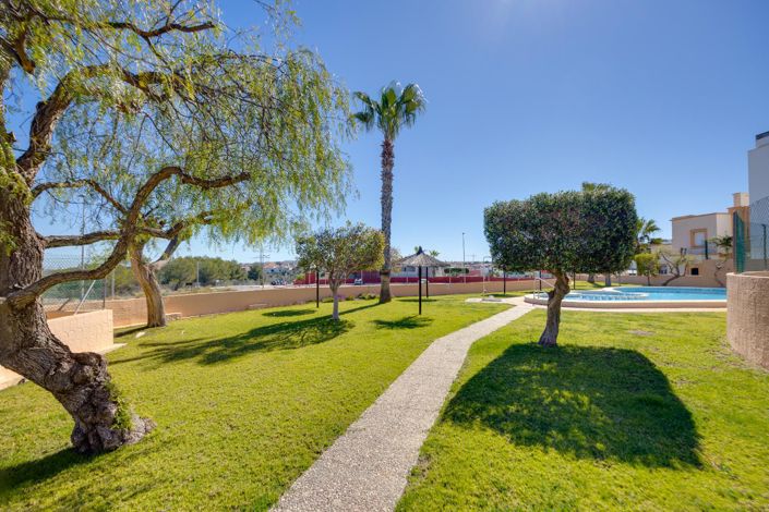 Image No.28-3 Bed House for sale