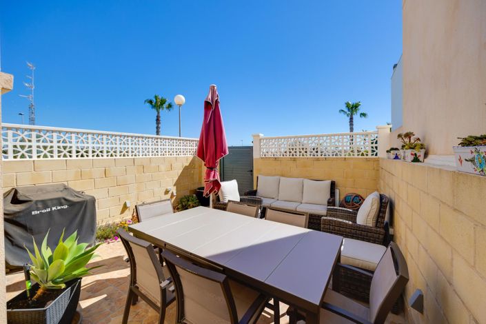 Image No.4-3 Bed House for sale