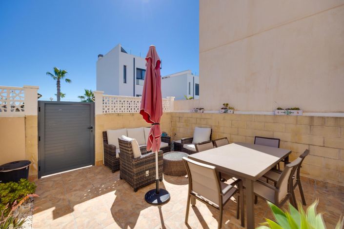 Image No.5-3 Bed House for sale