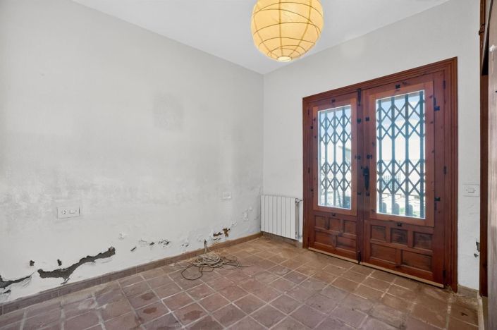 Image No.22-5 Bed Villa for sale