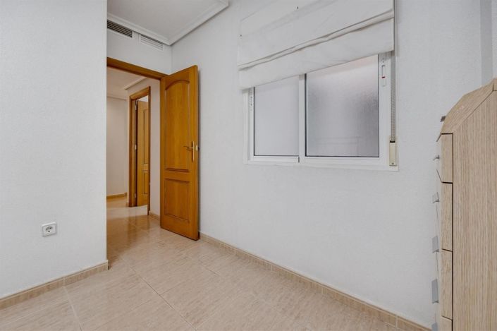 Image No.39-3 Bed Apartment for sale