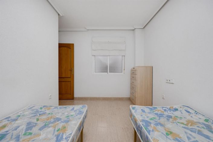 Image No.40-3 Bed Apartment for sale