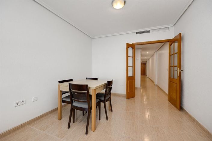 Image No.9-3 Bed Apartment for sale