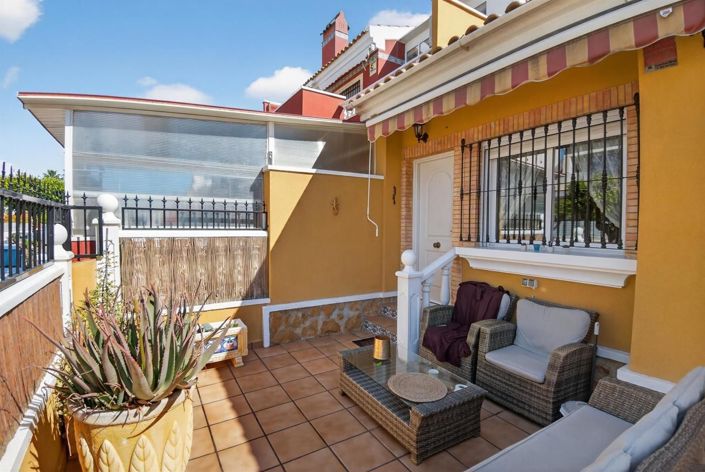 Image No.18-3 Bed House for sale