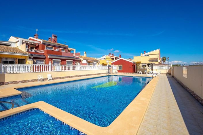 Image No.26-3 Bed House for sale