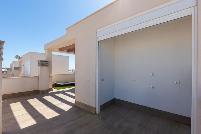 Image No.36-3 Bed Villa for sale