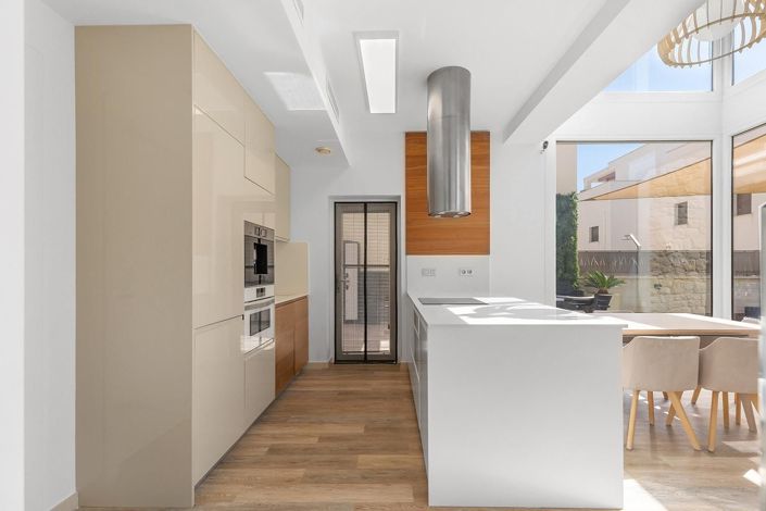 Image No.4-3 Bed Villa for sale