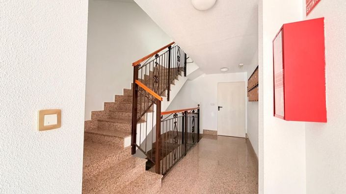 Image No.18-3 Bed Apartment for sale