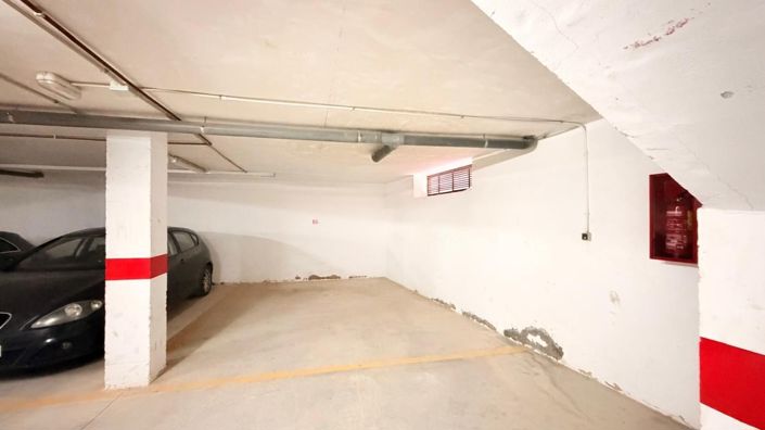 Image No.20-3 Bed Apartment for sale