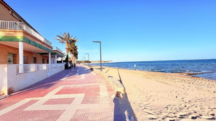 Image No.25-3 Bed Apartment for sale