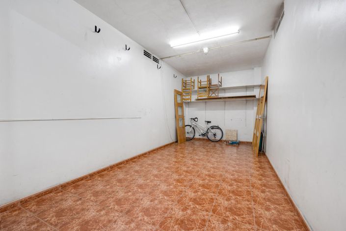 Image No.33-3 Bed Apartment for sale