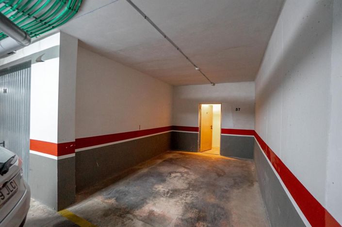 Image No.34-3 Bed House for sale